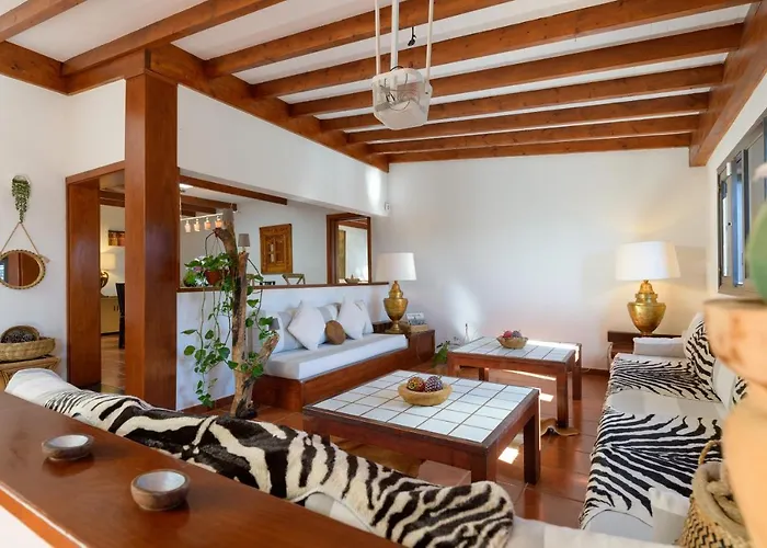 Boutique Boho Glam With Private Pool * بلايا بلانكا